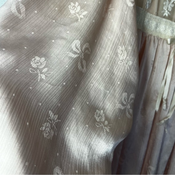 Vintage Christian Dior Nightgown Maxi Large Pink Lace Rose Bow Detail Lingerie - Picture 5 of 16